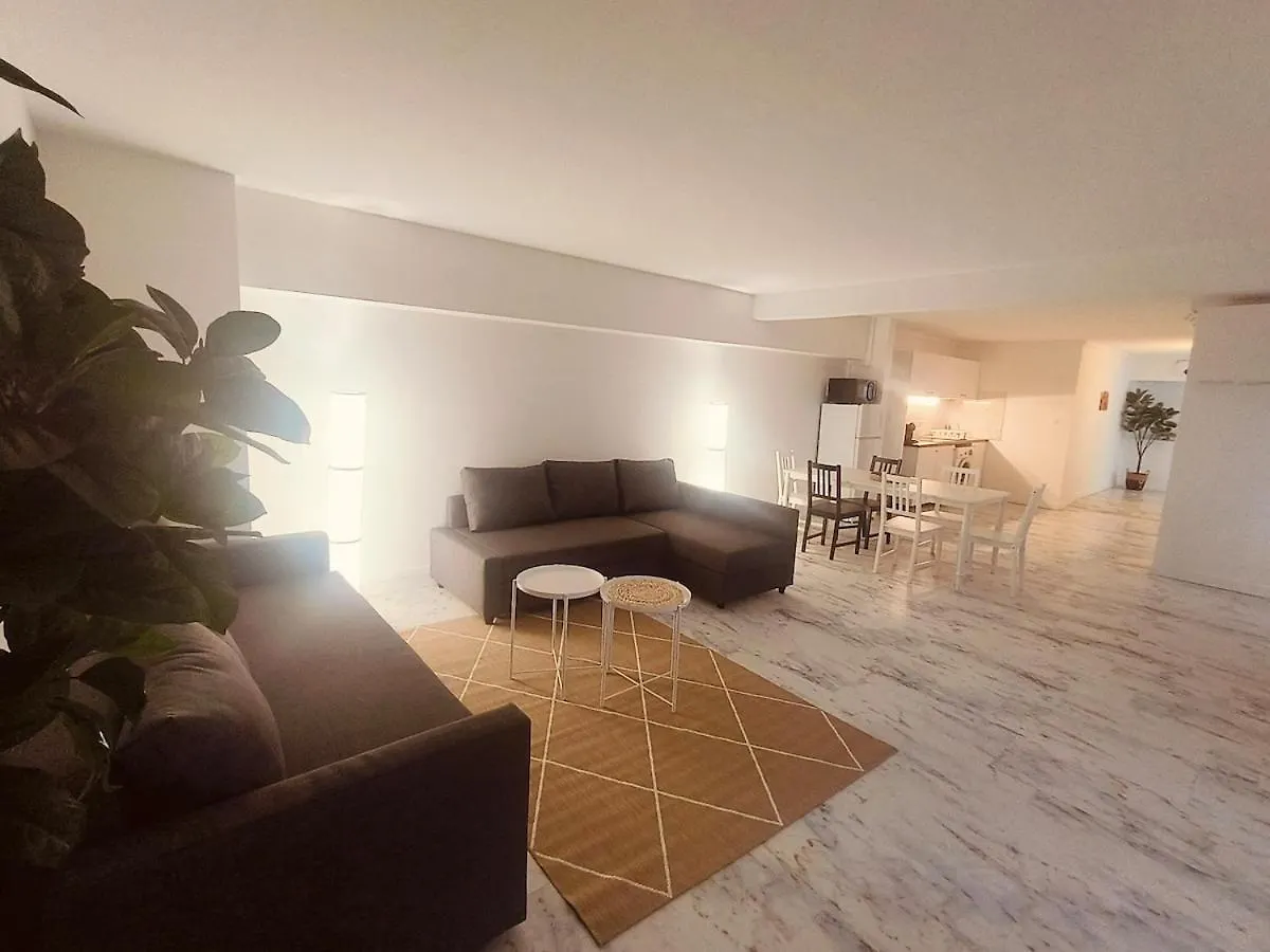 Superbe Appartement T2 De 95 M Nice